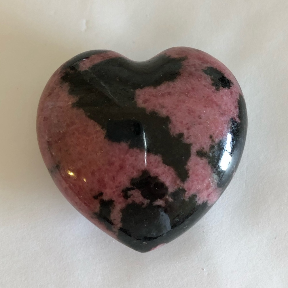 Rhodonite Crystal Heart Palm Stone Pink Black Polished 2.5" 267g